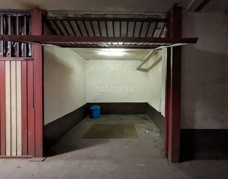 Foto db87c8c1-2c27-438e-9d01-903b74b02df6. Aparcament cotxe a Amurrio