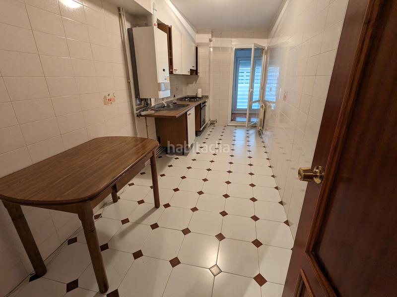 Foto 9d4bd4a2-ef7f-447a-a613-0d65389a1b8e. Piso céntrica vivienda c/biteri en Centro Errenteria