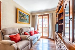 Pis  Oiartzun kalea. Piso en venta en gros
