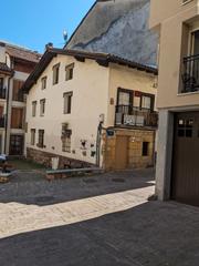 Edifici  Elizako kalea. Se vende edificio completo en errenteria