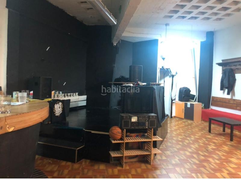 Foto 204ed935-d6c5-421b-abed-24e443a2f9bb. Local comercial en iturribide kalea 68 en Iturralde Bilbao