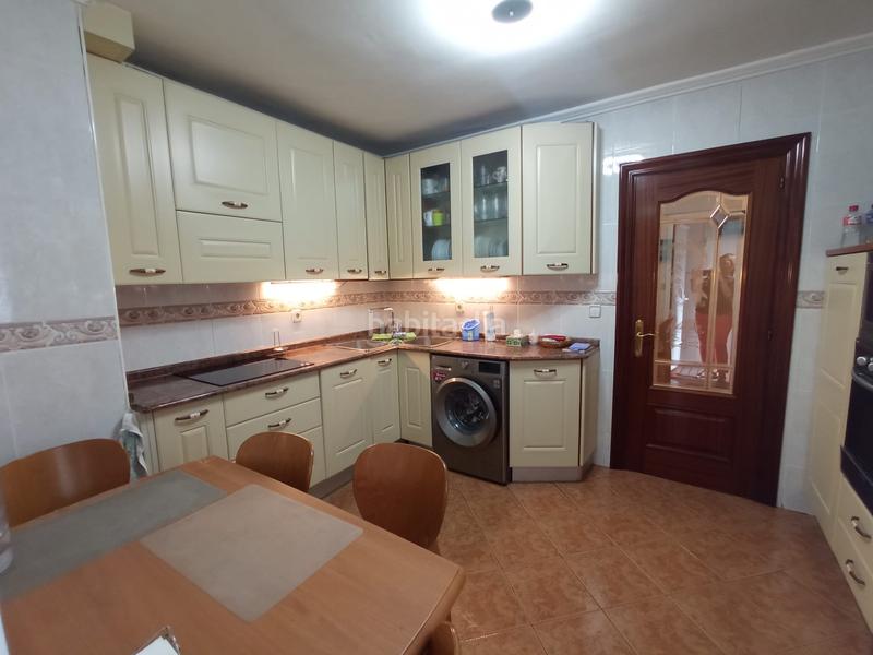 Foto 17d5e188-4f62-44d1-bb6e-76bd99294d7f. Flat with heating parking in Santutxu-Basarrate Bilbao