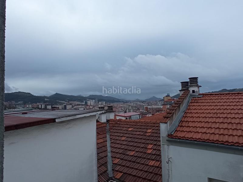 Foto fa5924b9-a881-4468-8d81-d0c8a0101023. Attico con riscaldamento in Santutxu-Basarrate Bilbao