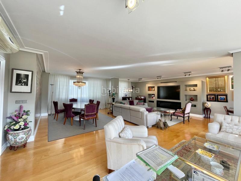 Foto 6a046bc2-290d-481a-8a2e-77350e9fb095. Flat in leizaola lehendakariaren kalea 27 in Abandoibarra - Guggenheim Bilbao