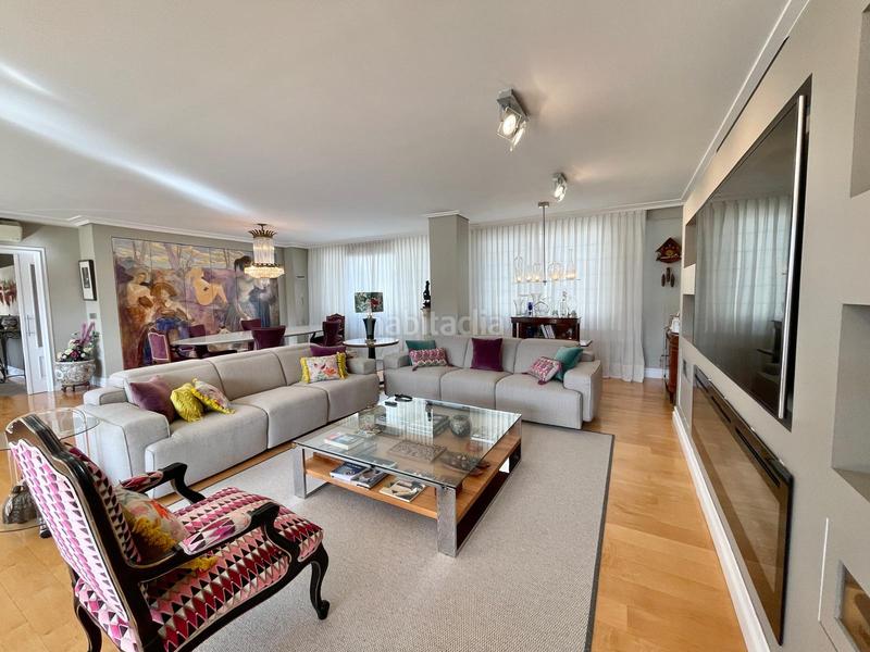 Foto a48d97a6-edb4-4b0a-a29b-81f23804364c. Flat in leizaola lehendakariaren kalea 27 in Abandoibarra - Guggenheim Bilbao