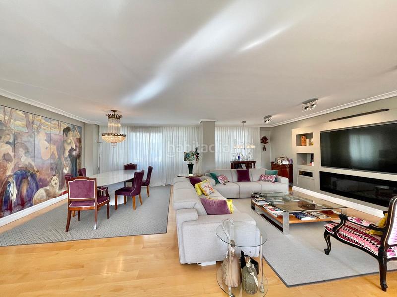 Foto fff049b2-6b2d-4f0a-856a-531adb9ec936. Flat in leizaola lehendakariaren kalea 27 in Abandoibarra - Guggenheim Bilbao