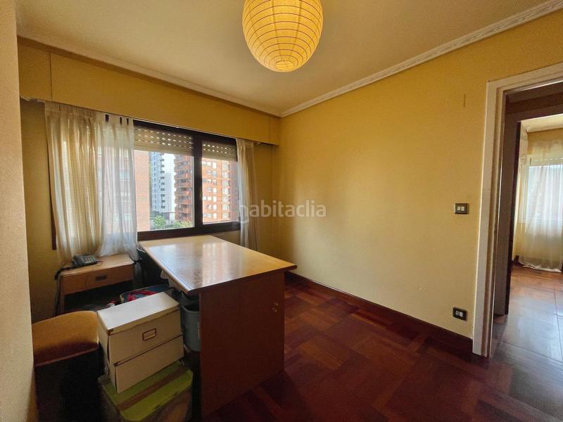 Foto 16c68da1-28e8-4cc6-af7c-7951e89cbd36. Flat with heating parking in Txurdinaga Bilbao