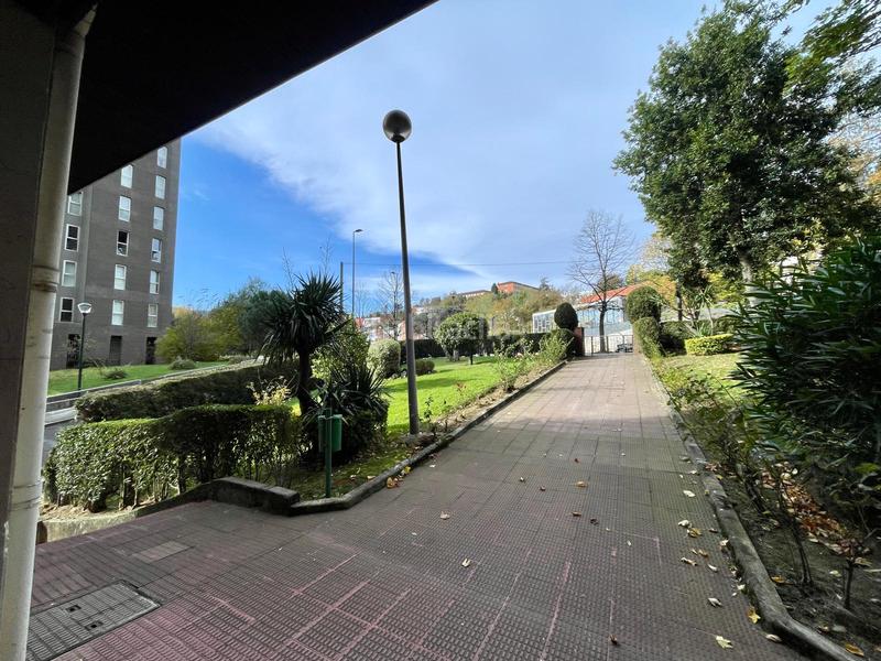 Foto 8b815c65-55a6-4e79-b7c4-393c46e6666d. Flat with heating parking in Txurdinaga Bilbao