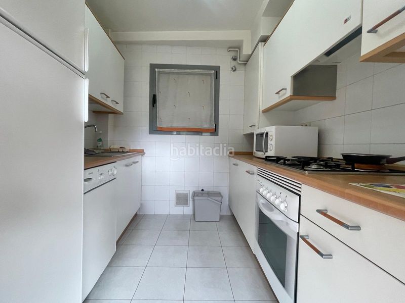 Foto cf140e6c-4abb-40f0-8c96-905b3552ced0. Piso en Santutxu-Basarrate Bilbao