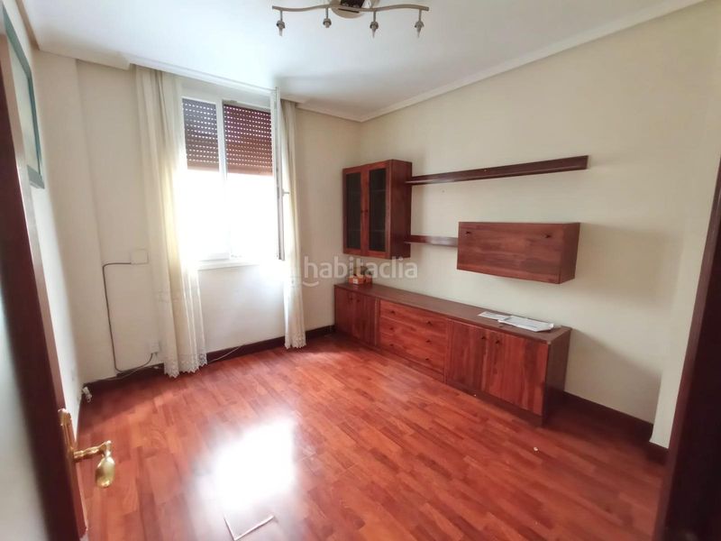 Foto a2809c10-b3e9-455c-bf2d-62ad9f159d52. Pis a Santutxu-Basarrate Bilbao