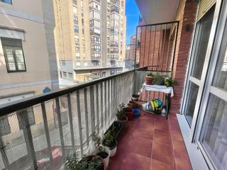 Flat  Sorkunde kalea. Piso con terraza en el corazón de solokoetxe