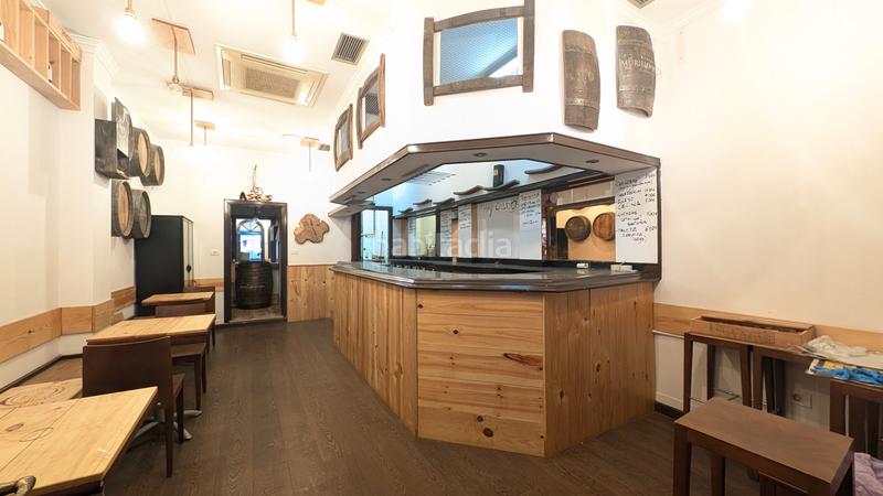 Foto 2bc9fb60-a8de-410d-a295-99f4a9114e1f. Local comercial a Las Arenas Getxo