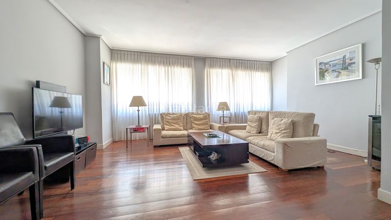 Foto 21382c84-bfab-48f0-a231-d52ce61561cb. Pis amb calefacció a Las Arenas Getxo