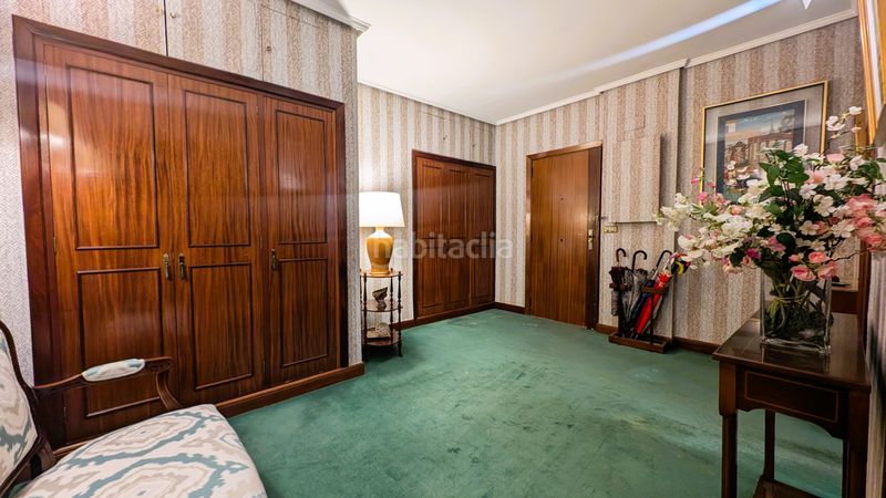 Foto 81856e19-db58-47d3-beed-298ecc36926f. Flat with heating parking in Las Arenas Getxo