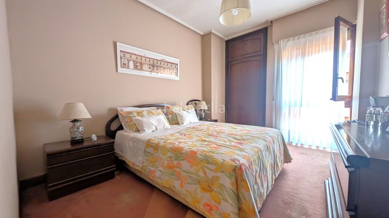 Foto 9fc70f9e-a527-4b99-a93d-3ff5d8958955. Flat with heating parking in Las Arenas Getxo