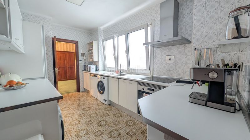 Foto f39c5c96-7ab7-45dc-8a4d-8019d7efbab0. Flat with heating parking in Las Arenas Getxo