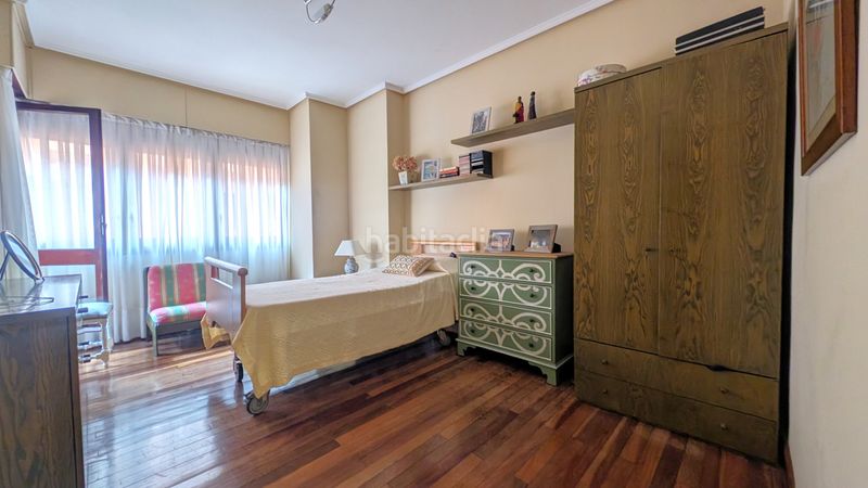 Foto bb743385-68fb-42af-ade6-ef01dc1f4ab9. Pis amb calefacció aparcament a Las Arenas Getxo