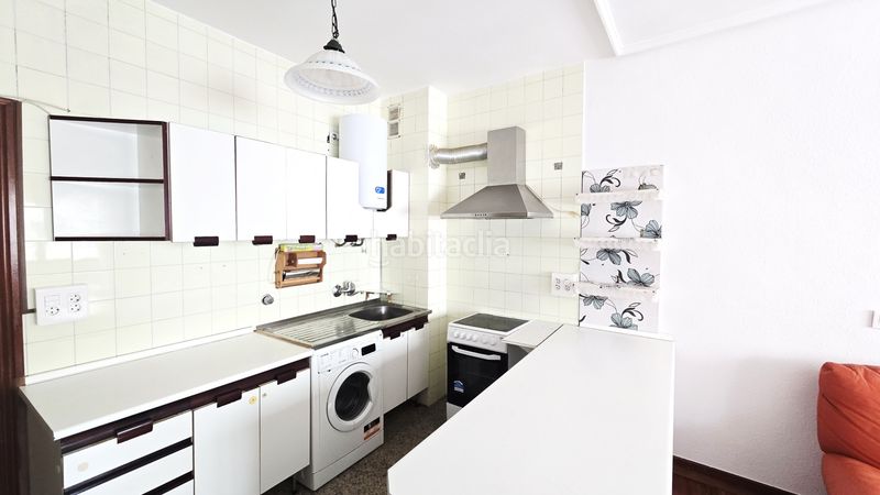 Foto 65328f6c-5eb6-4729-8b0d-fd4bc9ceeeca. Piso en Las Arenas Getxo