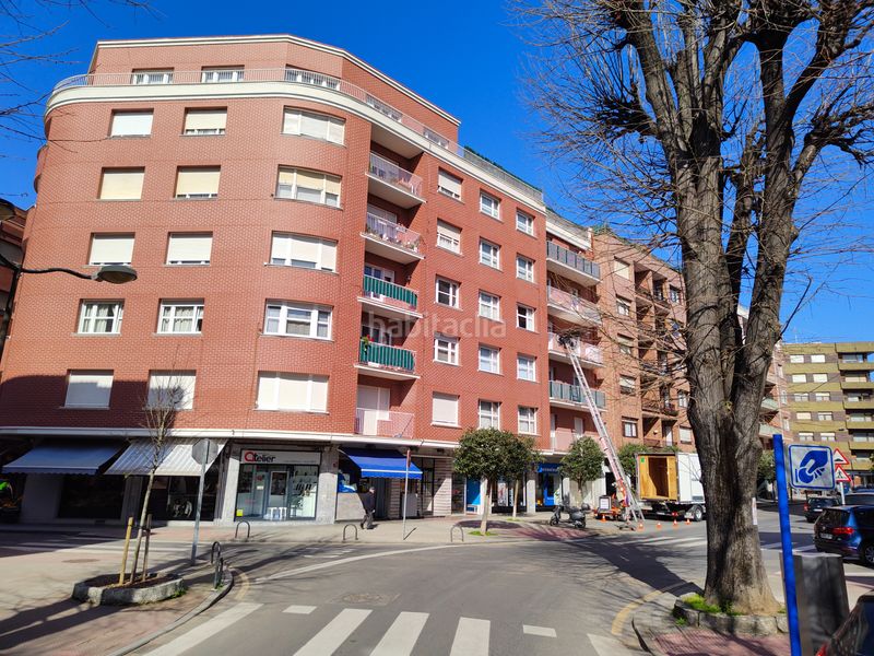 Foto 91042316-3d8d-4390-ae55-70efb67800f0. Pis amb xemeneia calefacció aparcament a Las Arenas Getxo