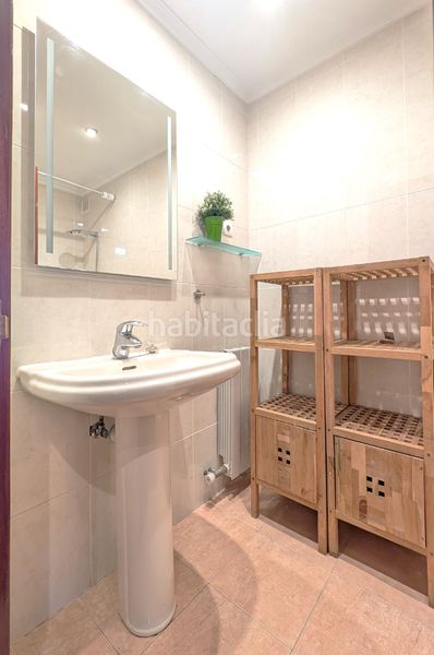 Foto a04bc203-e07d-401a-82be-663a4d81af81. Pis a iparbide kalea 42 a Villamonte Getxo