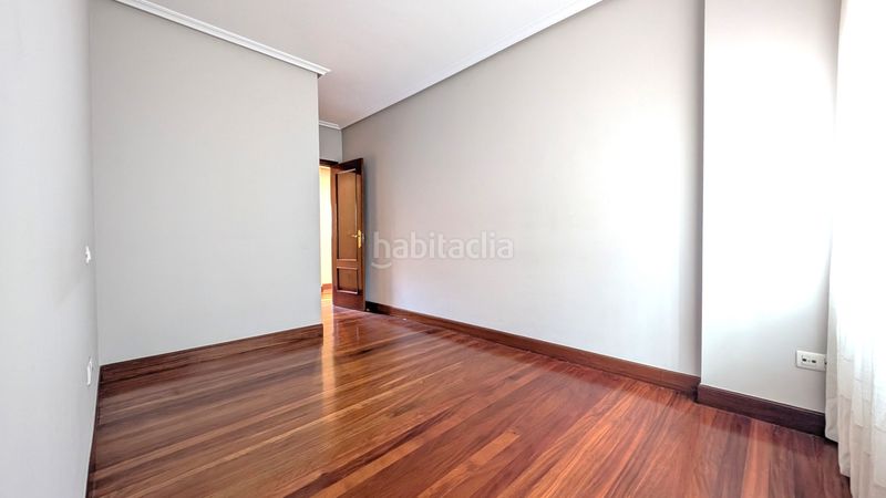 Foto a0a51d10-717f-4411-ba88-98438f13b697. Pis a iparbide kalea 42 a Villamonte Getxo