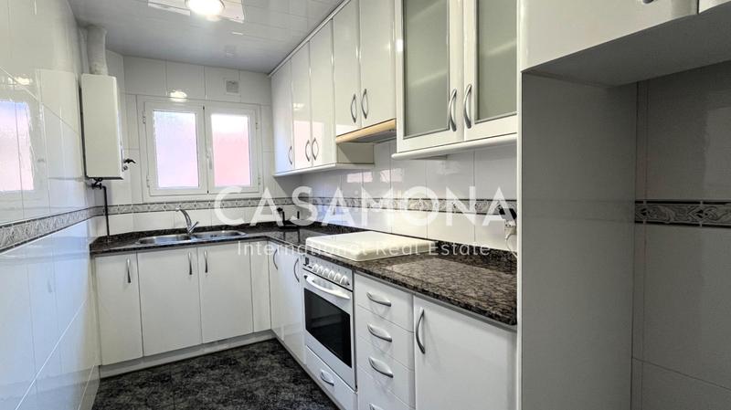 Foto a071bfc7-9cd9-49c9-b47b-91edba305ed8. Apartamento en Barceloneta Barcelona