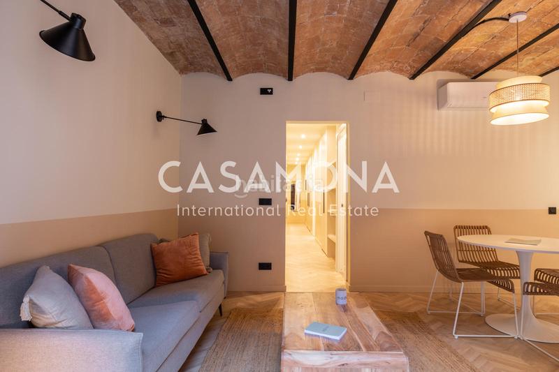 Foto 5034256e-ea9c-440e-9bb7-aaf76ab7a5d5. Alquiler apartamento en Sagrada Família Barcelona