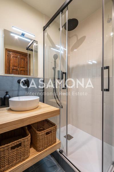 Foto f689ec28-2b95-48bc-9af2-d68b2b47daf5. Rent apartment with heating in Sagrada Família Barcelona