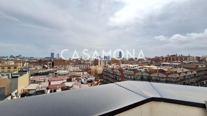 Foto 9cf4baf9-fb6d-4511-9f8e-ca54083af1ea. Ático en Navas Barcelona