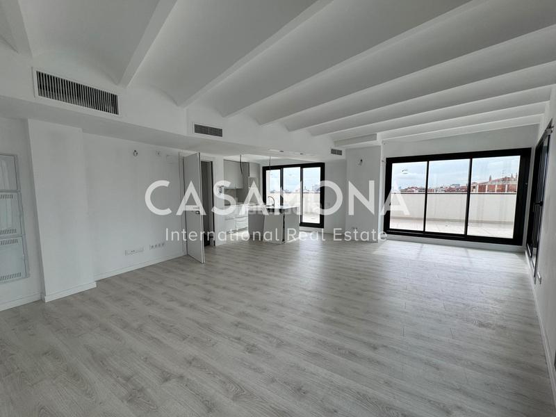 Foto 1c2da535-1265-4780-8546-6352c09435e4. Dachwohnung mit heizung in Navas Barcelona