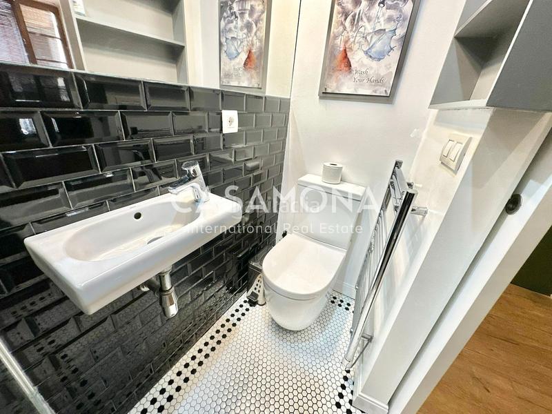 Foto a94766a2-955b-4116-8977-0597219cd142. Alquiler dúplex en St. Pere - Sta. Caterina - El Born Barcelona