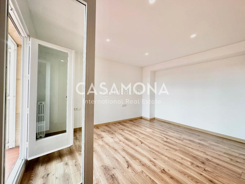 Foto 9859ba3a-3695-4d9a-b2ae-156454d9b671. Rent apartment with heating parking in Barri de les Corts Barcelona