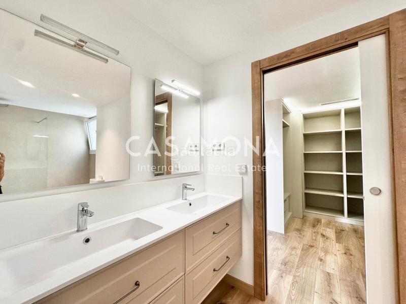 Foto 7697f024-6a27-4498-8e50-a483a9efe21d. Location appartement avec chauffage parking dans Barri de les Corts Barcelona