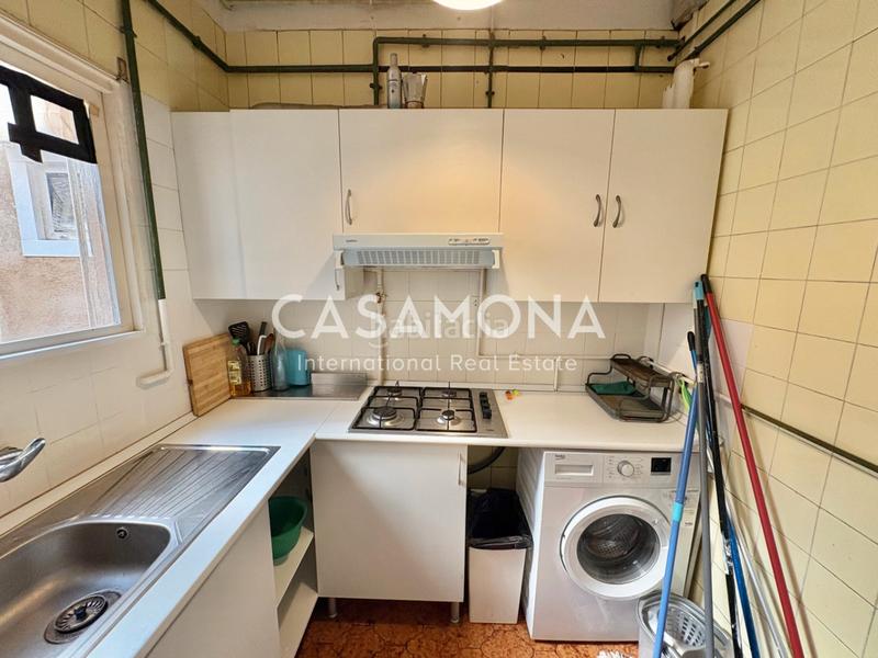 Foto e762aecd-80de-4ad6-9a04-0c7d4152647c. Alquiler apartamento en Gòtic Barcelona