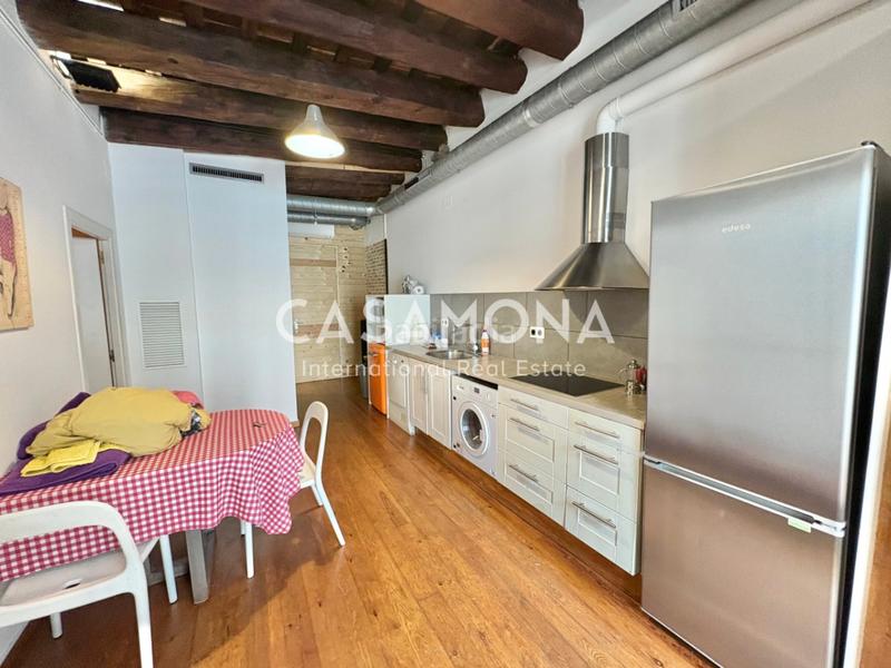 Foto a9c6e268-ed61-4b9f-91db-dc5a3e07341d. Lloguer apartament amb calefacció a Raval Barcelona