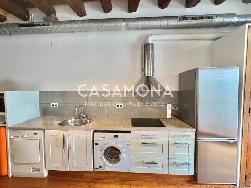 Foto a06db83b-ba71-4b9e-a060-cd3c28ce8346. Miete appartement mit heizung in Raval Barcelona
