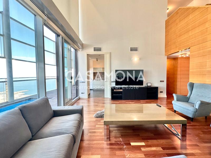 Foto 962a5587-c4a0-4e22-8bea-2b09c268a48d. Lloguer àtic amb calefacció aparcament a Diagonal Mar i el Front Marítim del Poblenou Barcelona