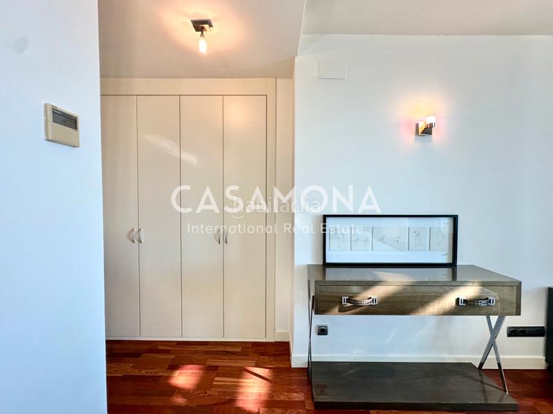 Foto 11696e3a-56df-4b90-9966-f531f50c8654. Miete dachwohnung mit heizung parking in Diagonal Mar i el Front Marítim del Poblenou Barcelona