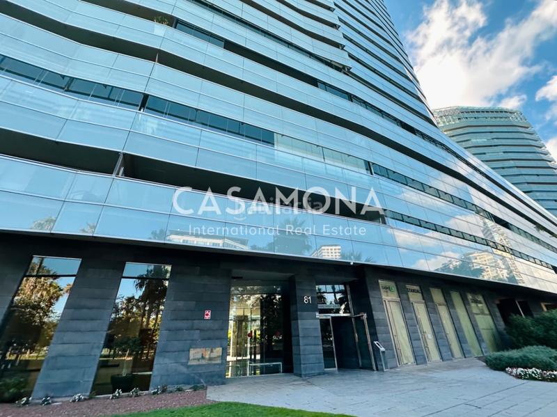 Foto a21bc9ea-7760-48ae-9747-463e202199f7. Miete dachwohnung mit heizung parking in Diagonal Mar i el Front Marítim del Poblenou Barcelona