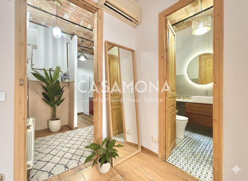 Foto 762a218f-7b2f-4432-872e-8b42898486ea. Apartament a El Poble Sec - Parc de Montjuïc Barcelona