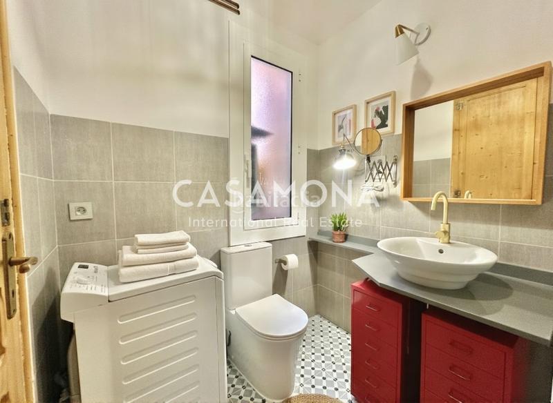 Foto a9b5770e-146c-48ed-984b-81f722f3faf5. Apartament a El Poble Sec - Parc de Montjuïc Barcelona