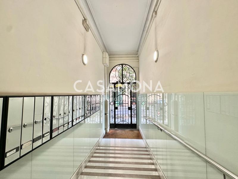 Foto c144c301-7a2d-4f2c-9167-633ccb5aa9c2. Apartament a El Poble Sec - Parc de Montjuïc Barcelona