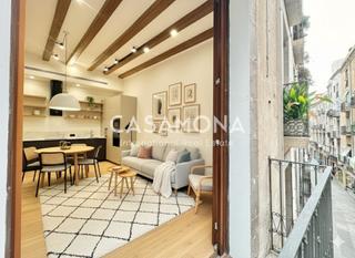 Apartment in St. Pere - Sta. Caterina - El Born