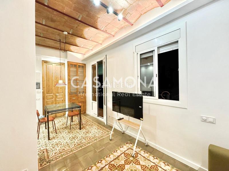 Foto 21c395a1-779e-4ffc-b8a6-a3c4e5412baa. Rent apartment with heating in Barceloneta Barcelona