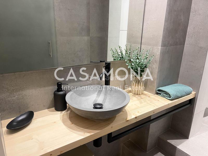 Foto 094b5d80-14a9-488e-b7a5-fad77c5c6d54. Affitto duplex con riscaldamento parcheggio in El Poble Sec - Parc de Montjuïc Barcelona