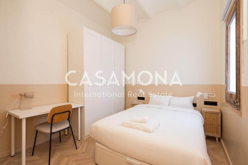 Foto f0a248b6-7b4d-4219-b035-57c216583058. Alquiler apartamento en Sagrada Família Barcelona