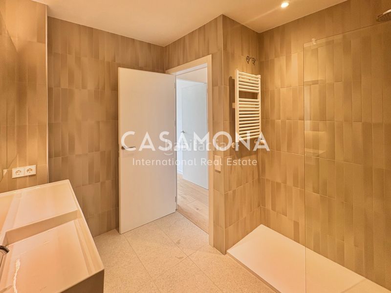 Foto 14d64314-b049-482b-a099-0930875a0f1b. Àtic amb calefacció piscina a Dreta de l´Eixample Barcelona