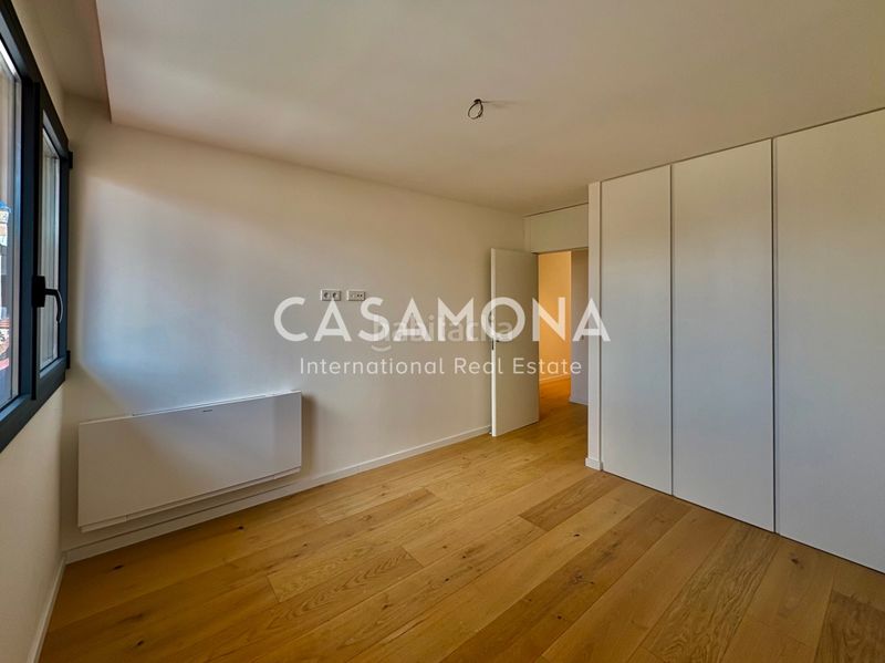 Foto 1e72249d-1073-409c-a428-f59595a7702e. Àtic amb calefacció piscina a Dreta de l´Eixample Barcelona