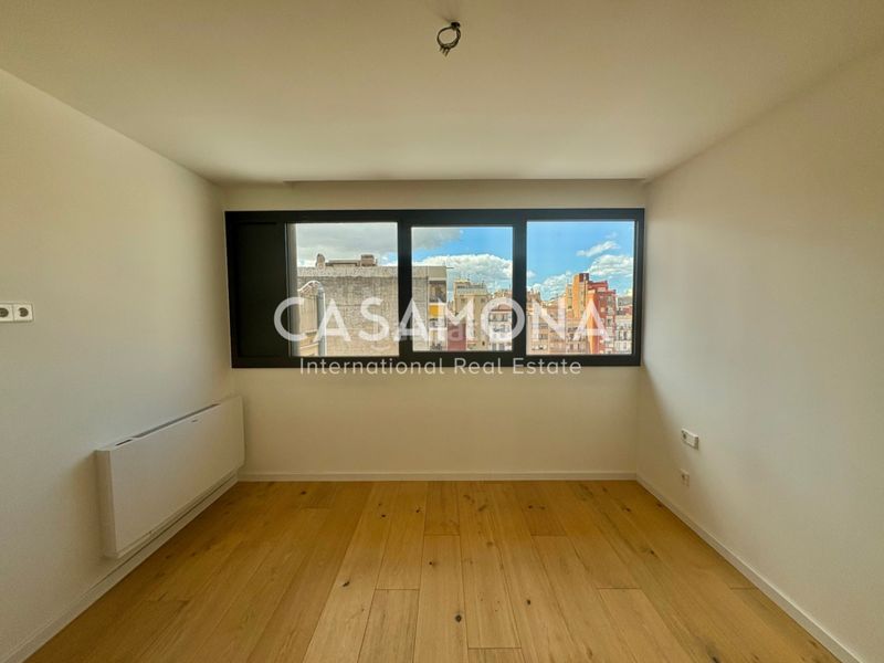Foto 37a3bf40-a4a5-4ba8-ad2b-bb1874fe68a9. Àtic amb calefacció piscina a Dreta de l´Eixample Barcelona