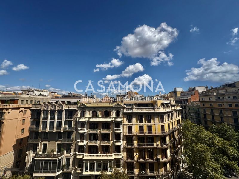 Foto 57d3bcf1-3d6a-485c-80ed-00ae9cff5ce9. Àtic amb calefacció piscina a Dreta de l´Eixample Barcelona